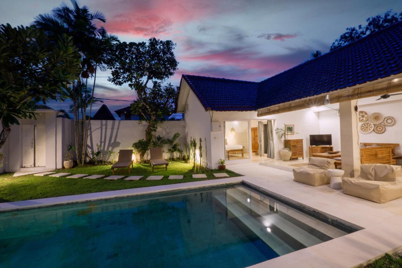 Villa Pagu Seminyak Extérieur photo